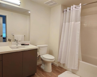 4949 Baltimore Drive - Photo Thumbnail 4