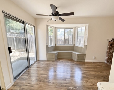 131 Walter Way - Photo Thumbnail 2