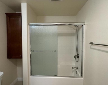 28220 Highridge - Photo Thumbnail 15