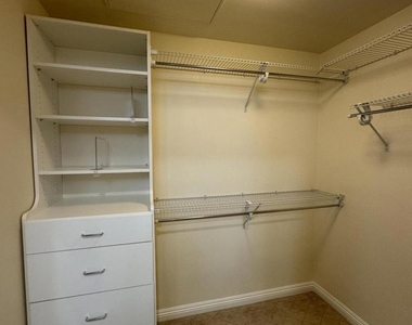 28220 Highridge - Photo Thumbnail 9