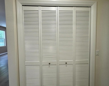 28220 Highridge - Photo Thumbnail 18
