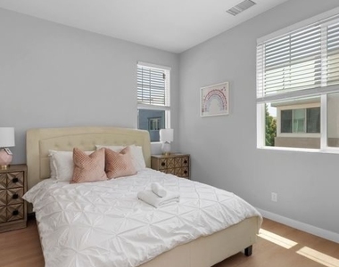 136 Modjeska - Photo Thumbnail 10