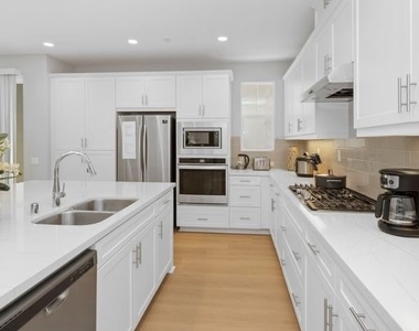136 Modjeska - Photo Thumbnail 4