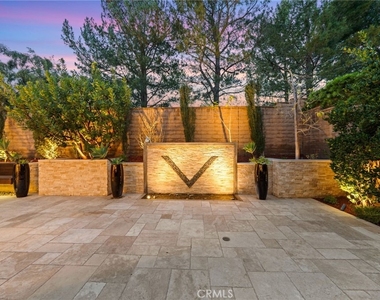 46 Shadybend - Photo Thumbnail 34