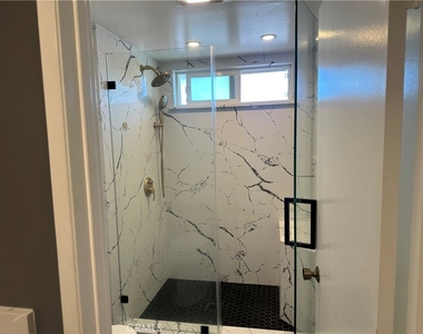 9684 Avenida Monterey - Photo Thumbnail 14
