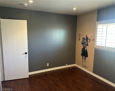 9684 Avenida Monterey - Photo Thumbnail 29