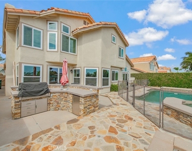 9042 Santiago Dr - Photo Thumbnail 4