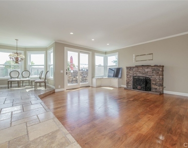 9042 Santiago Dr - Photo Thumbnail 13