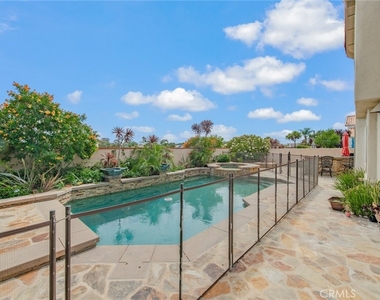9042 Santiago Dr - Photo Thumbnail 2