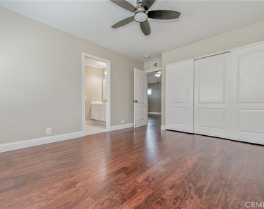 9042 Santiago Dr - Photo Thumbnail 28