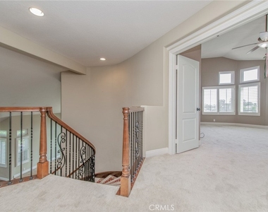 9042 Santiago Dr - Photo Thumbnail 19