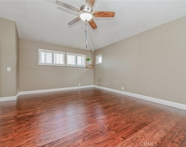 9042 Santiago Dr - Photo Thumbnail 26