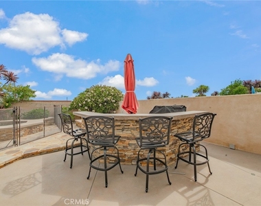 9042 Santiago Dr - Photo Thumbnail 8