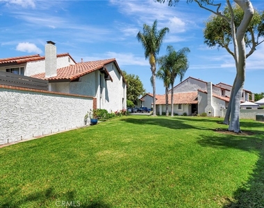 512 Amber Drive - Photo Thumbnail 47