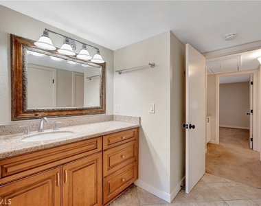 512 Amber Drive - Photo Thumbnail 30