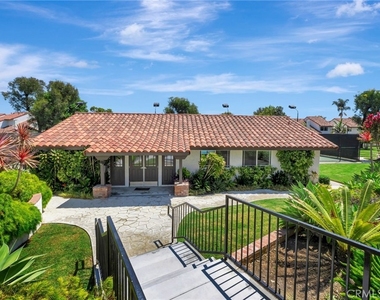 512 Amber Drive - Photo Thumbnail 44