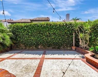 512 Amber Drive - Photo Thumbnail 37