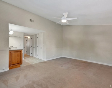 512 Amber Drive - Photo Thumbnail 29