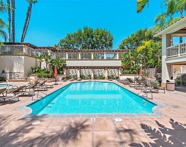 2960 Champion Way - Photo Thumbnail 31