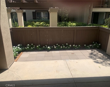 2960 Champion Way - Photo Thumbnail 29