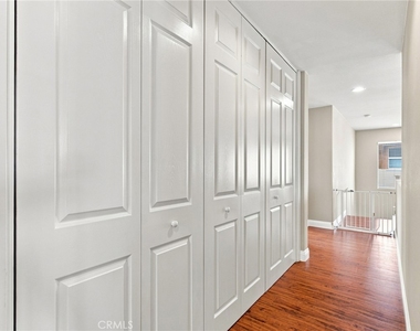 5689 Andover Way - Photo Thumbnail 25