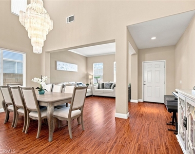 5689 Andover Way - Photo Thumbnail 13
