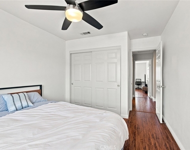 5689 Andover Way - Photo Thumbnail 30