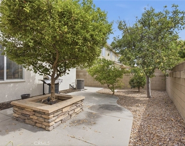 5689 Andover Way - Photo Thumbnail 39