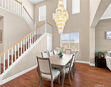 5689 Andover Way - Photo Thumbnail 14
