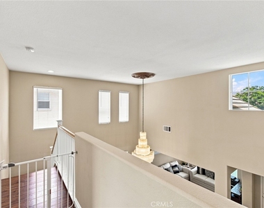 5689 Andover Way - Photo Thumbnail 23