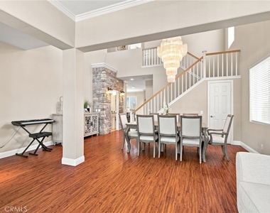 5689 Andover Way - Photo Thumbnail 12