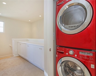 75 Thornhurst - Photo Thumbnail 15