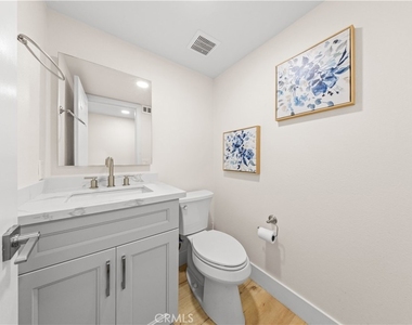 4311 Pioneer St - Photo Thumbnail 16