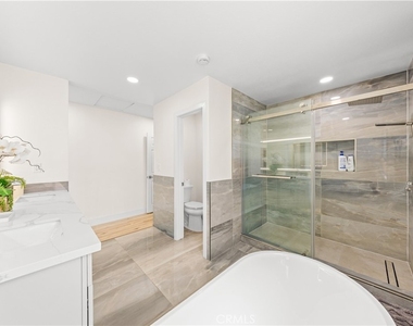 4311 Pioneer St - Photo Thumbnail 22