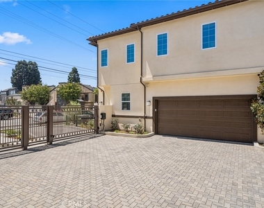 376 Hamilton Street - Photo Thumbnail 20