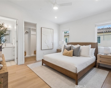 376 Hamilton Street - Photo Thumbnail 16