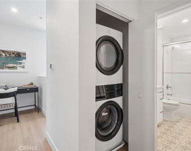 376 Hamilton Street - Photo Thumbnail 14