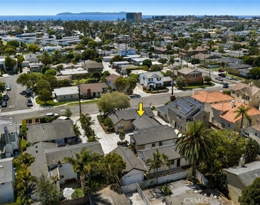 314 E 16th - Photo Thumbnail 11