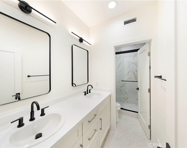 1806 Willowbluff Drive - Photo Thumbnail 17
