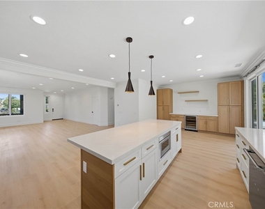 1806 Willowbluff Drive - Photo Thumbnail 6