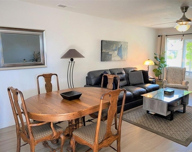 1421 Temple Heights Drive - Photo Thumbnail 5