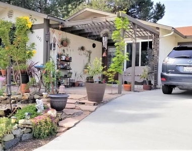 1421 Temple Heights Drive - Photo Thumbnail 22