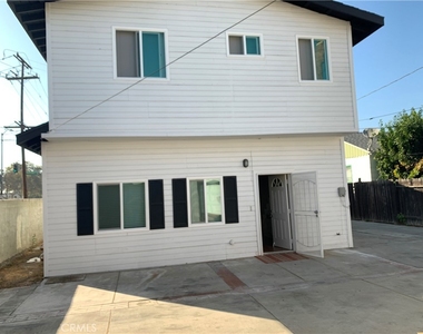 212 South Vail - Photo Thumbnail 4