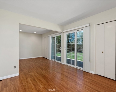927 S Hilda Street - Photo Thumbnail 4