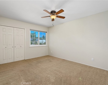 927 S Hilda Street - Photo Thumbnail 3