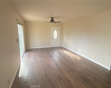 19759 Oak Flat Road - Photo Thumbnail 5