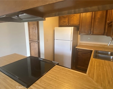 19759 Oak Flat Road - Photo Thumbnail 11