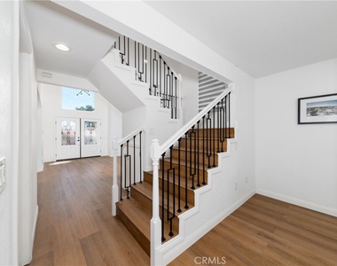 14743 Blue Grass Drive - Photo Thumbnail 9