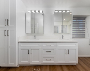 14743 Blue Grass Drive - Photo Thumbnail 22