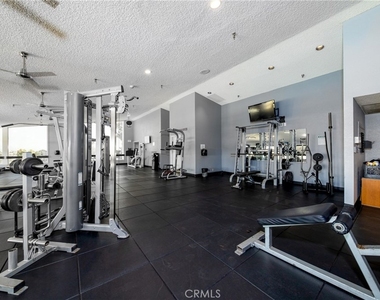 14743 Blue Grass Drive - Photo Thumbnail 61